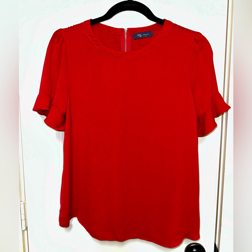 Red short sleeve blouse